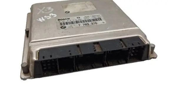 BMW 7 E38 Engine control unit/module 7789376