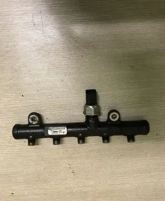 Citroen C4 I Fuel main line pipe 9654726280