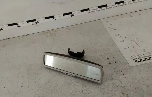 Volkswagen PASSAT B6 Rear view mirror (interior) E1010839