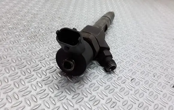 Renault Laguna II Fuel injector 0445110021 7700111014