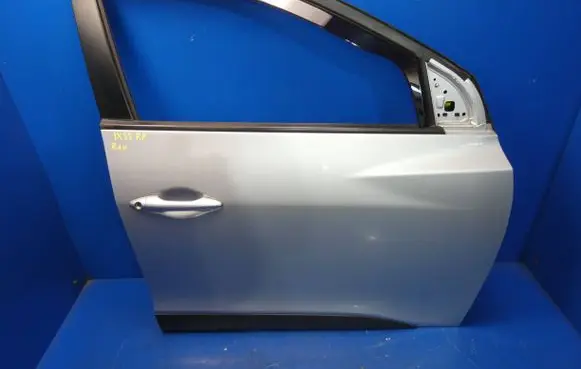 Hyundai ix35 Front door