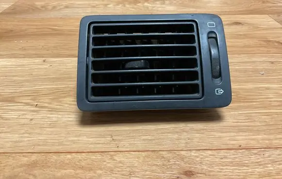 Peugeot Expert Dashboard side air vent grill/cover trim 9634498977