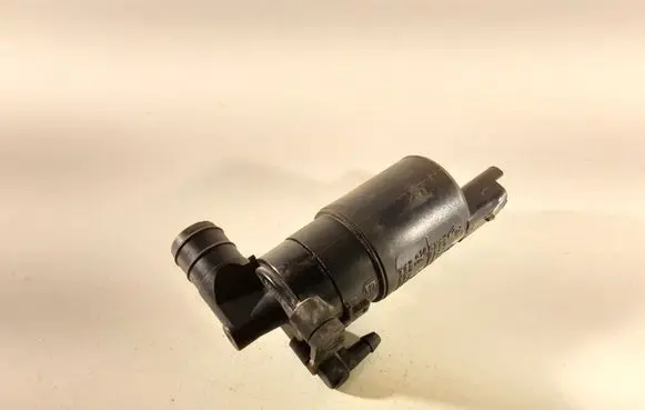 Toyota Aygo AB10 Windscreen/windshield washer pump 8200031805 7700430078 9632984980