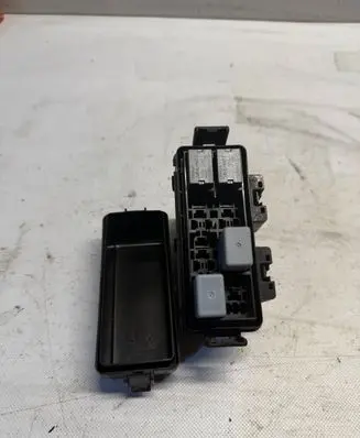 Honda HR-V Relay mounting block 4065