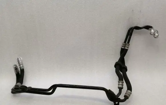 Bentley Continental Gearbox oil cooler pipe/hose 3W0317801
