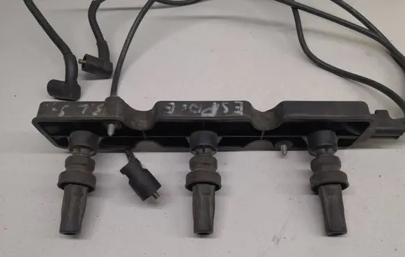 Renault Espace III Ignition plug leads 9619025480