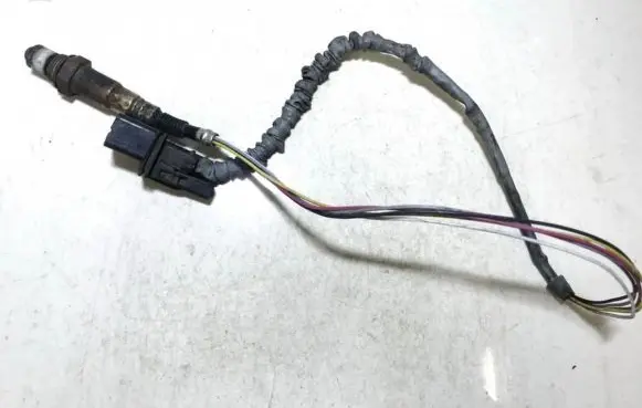 Mercedes-Benz C W203 Lambda probe sensor 0025401817 0258007161