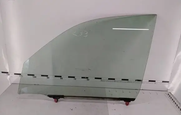 Toyota RAV 4 (XA20) Front door window glass four-door 43R00014 D0T230
