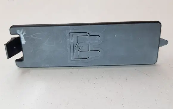 Peugeot 3008 I Fuse box cover 9637466280