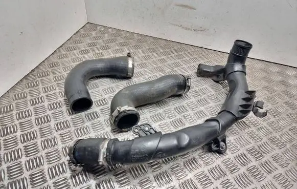 Volkswagen Touran II Intercooler hose/pipe 1k0145832aq 5n0145326f