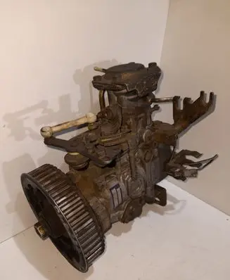 Mitsubishi Pajero Fuel injection high pressure pump 1046403362 750
