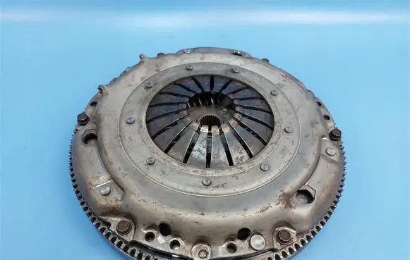 Skoda Rapid (NH) Clutch set kit 037105273C