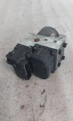 Volkswagen PASSAT B5 ABS Pump 8EO614111AB 862191