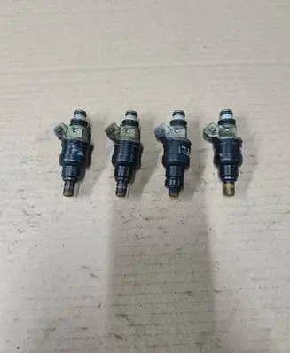 Hyundai Sonata Fuel injectors set 3531033150 9250930004