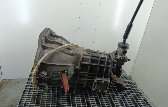 Iveco Daily 40.8 Manual 5 speed gearbox 8863480