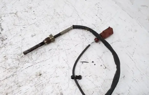 Audi A8 S8 D4 4H Exhaust gas temperature sensor 8K0906088