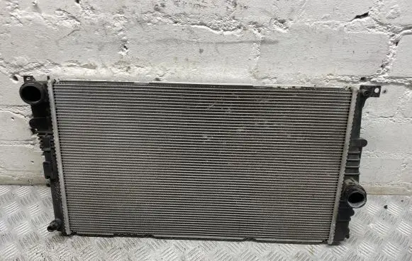 BMW 3 F30 F35 F31 Coolant radiator 7600523
