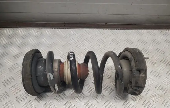 Chrysler Pacifica Rear coil spring P68237942AA 68237942AA 68244118AC