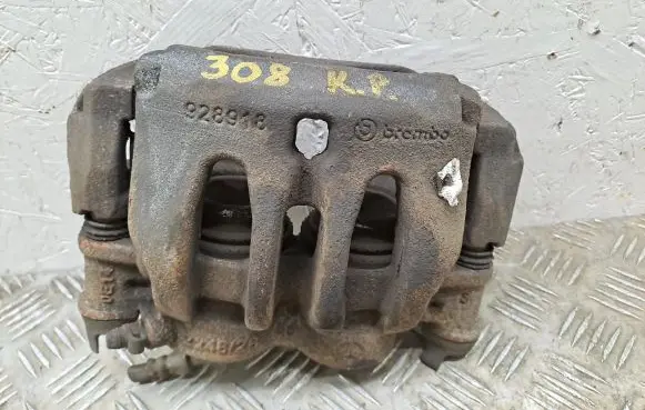 Mercedes-Benz Vito Viano W447 Front brake caliper 928918 929003
