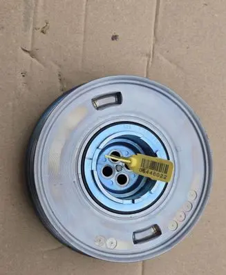 BMW 5 G60 G61 Alternator pulley 5A6F414