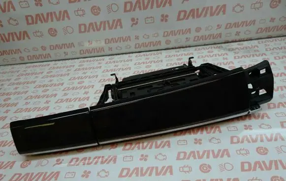BMW 7 E65 E66 Glove box 9119797 22167210 9119797-08