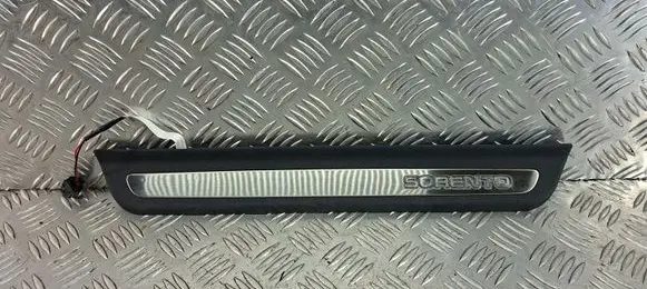KIA Sorento Front sill trim cover 85873C5200