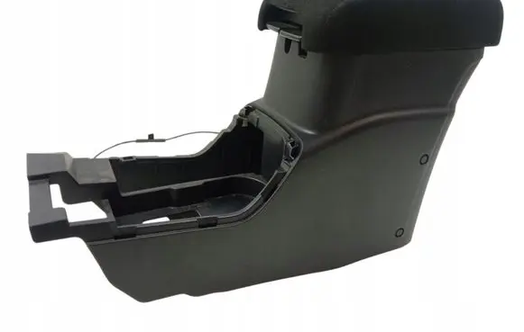 Mitsubishi Outlander Center console 