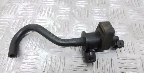 Volvo XC60 Valve vacuum 8653857