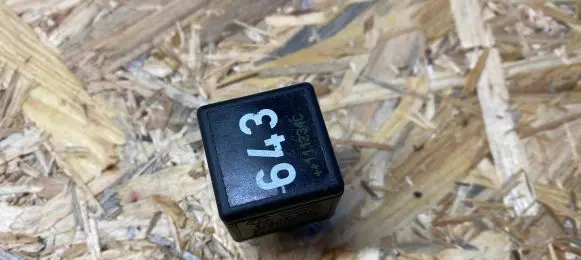 Audi A6 S6 C6 4F Other relay 8K0951253