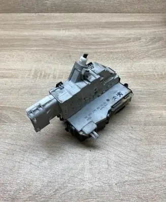 Peugeot 406 Rear door lock 9681337580M