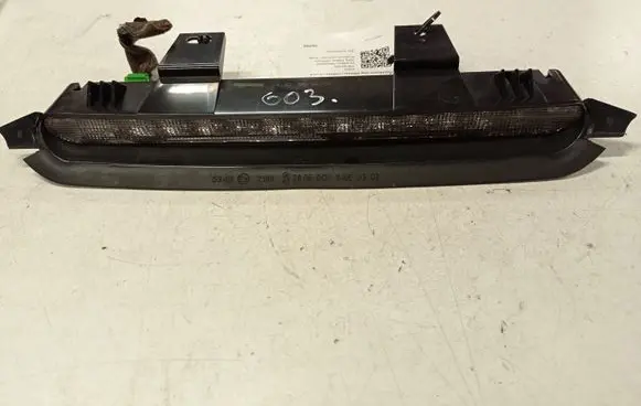 Volvo V50 Third/center stoplight 8620290