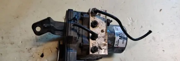 Hyundai ix35 ABS Pump 589202Y350