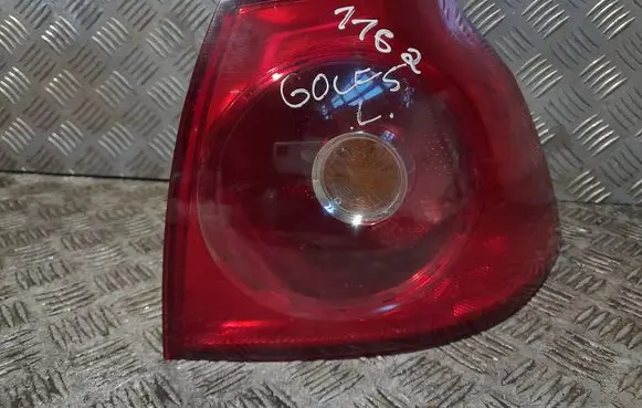 Volkswagen Golf V Rear/tail lights 1k694509aa