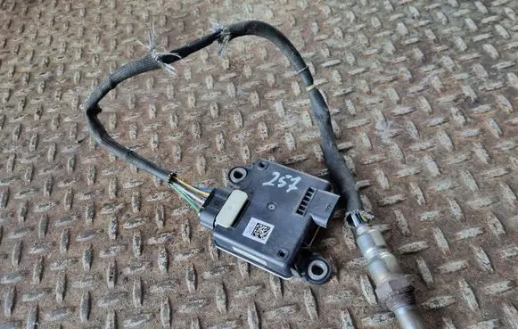 Jaguar XE Lambda probe sensor FPLA5J299EB 1259016006