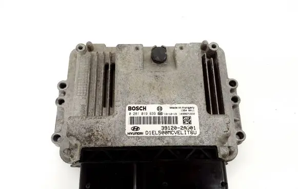 Hyundai ix35 Engine control unit/module 391202A001 0281019639