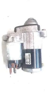 Nissan Qashqai Starter motor 233006867R