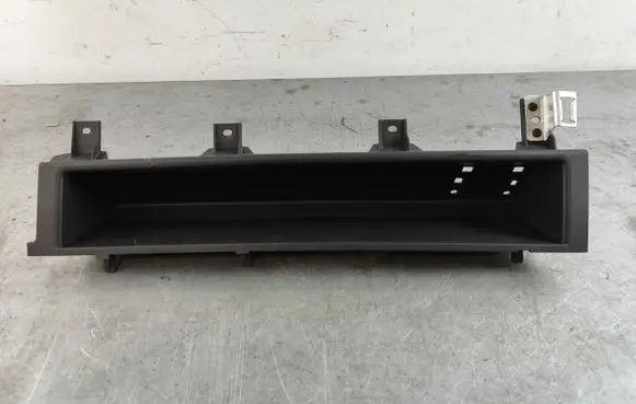 Land Rover Discovery Sport Other interior part LR085573