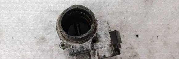 Volkswagen Touran I Throttle valve
