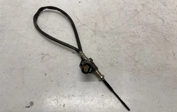 BMW 2 F22 F23 Exhaust gas temperature sensor 7804177