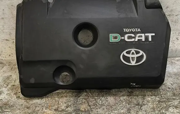 Toyota Corolla Verso E121 Engine cover (trim)