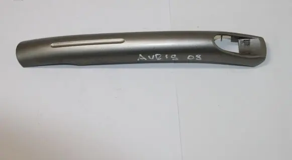 Toyota Auris 150 Front door handle cover 