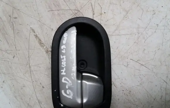 Mitsubishi Colt Rear door interior handle