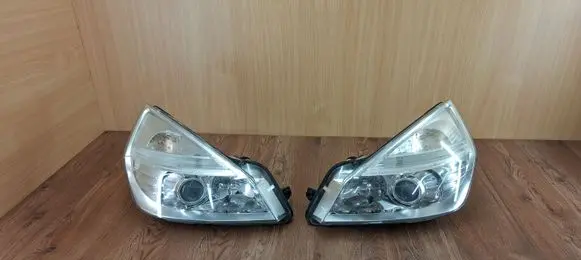 Renault Espace IV Headlight/headlamp