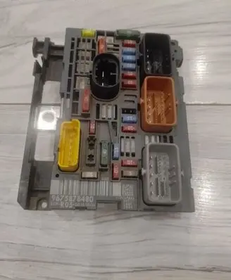 Citroen Berlingo BSM Control unit 9675878480