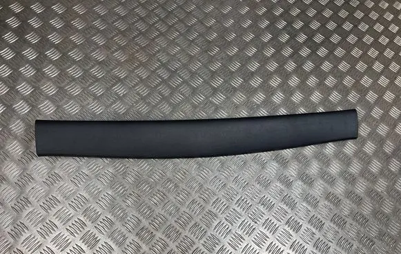 Porsche Cayenne (92A) Other trunk/boot trim element 7P5867603