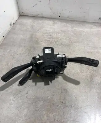 Volkswagen Passat Alltrack Wiper turn signal indicator stalk/switch 5K0953569T 3C9953502B 3C9953501BG