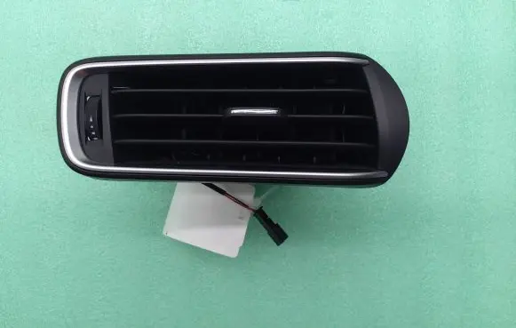 Maserati Levante Dashboard side air vent grill/cover trim 6700492830