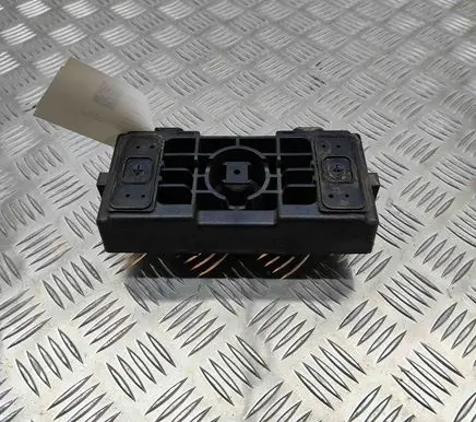 Mercedes-Benz GL X166 Jacking socket point A2046900009 A2046920028