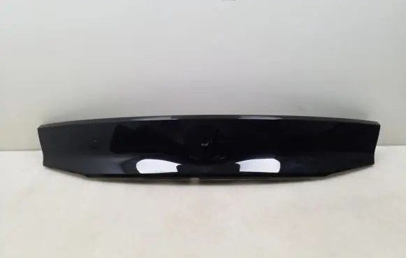Nissan Leaf II (ZE1) Tailgate trim 908105SH0A