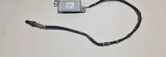 Volkswagen Golf V Lambda probe sensor 06F907807E 5WK96603A